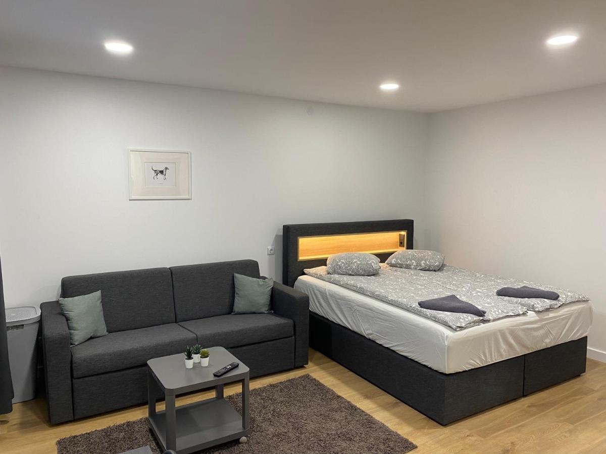 Akmene Center Apartment Naujoji Akmene Kültér fotó